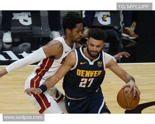 1112赛季热火与勇士的巅峰对决回顾与分析