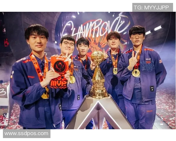 冠军杯特别报道：探寻JDG战队的崛起与成长之路